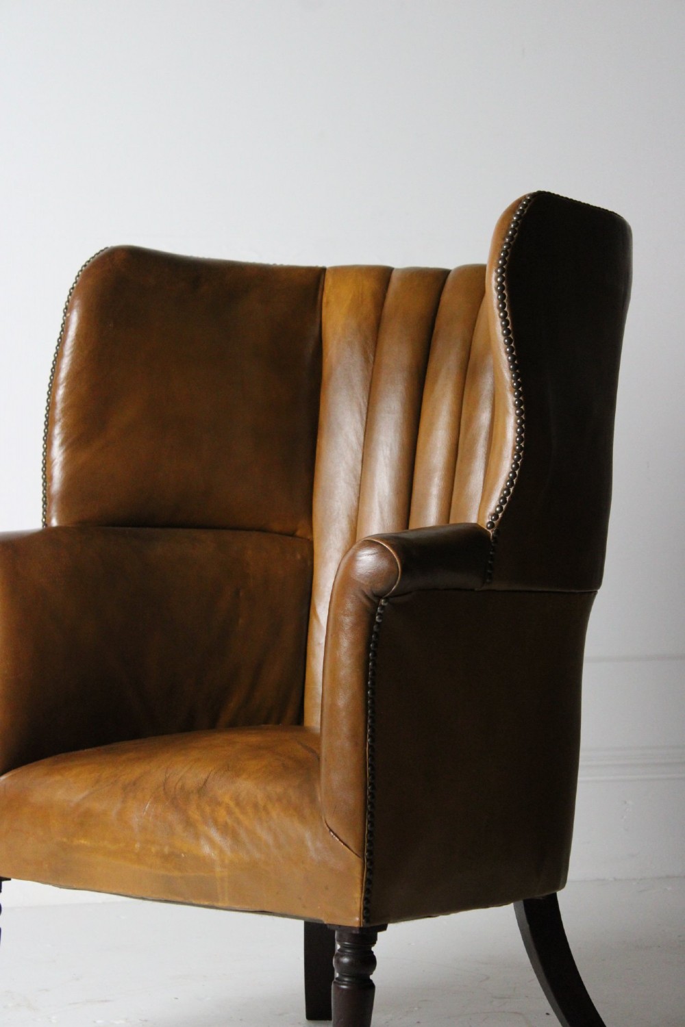 Leather barrel back armchair 19th century View XI