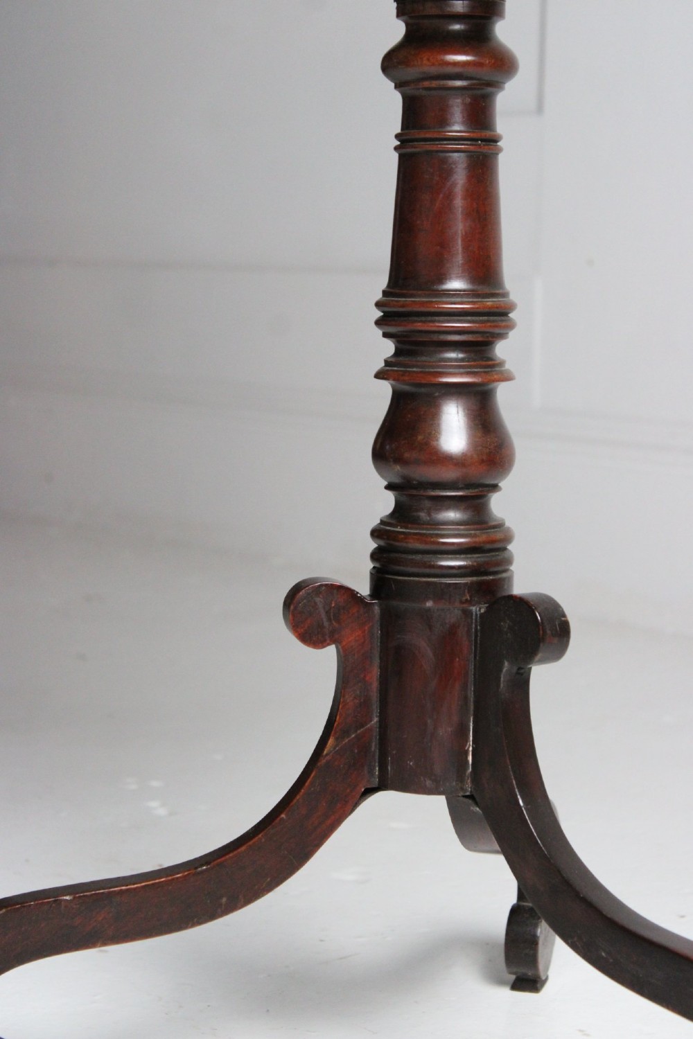 Regency library/reading table View II