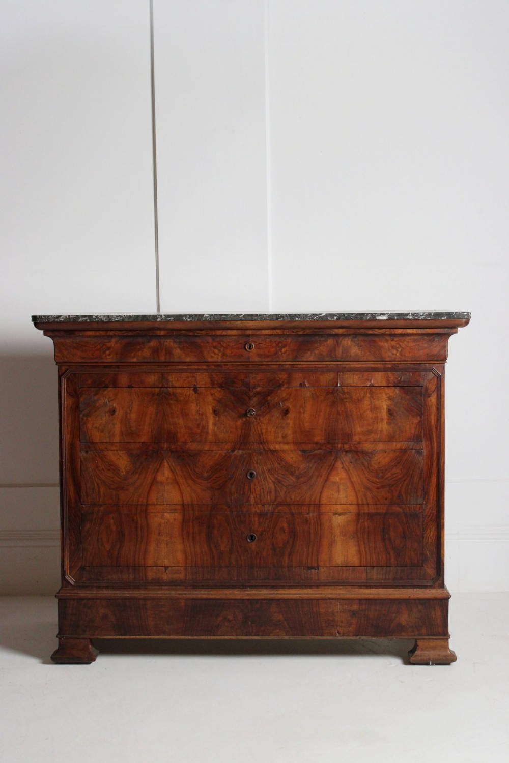French 19th C walnut commode Louis Philippe View IV