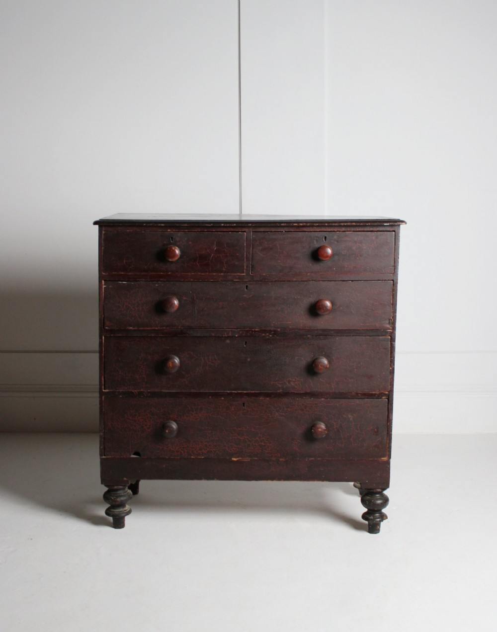 painted pine chest of drawers 19th century View VI