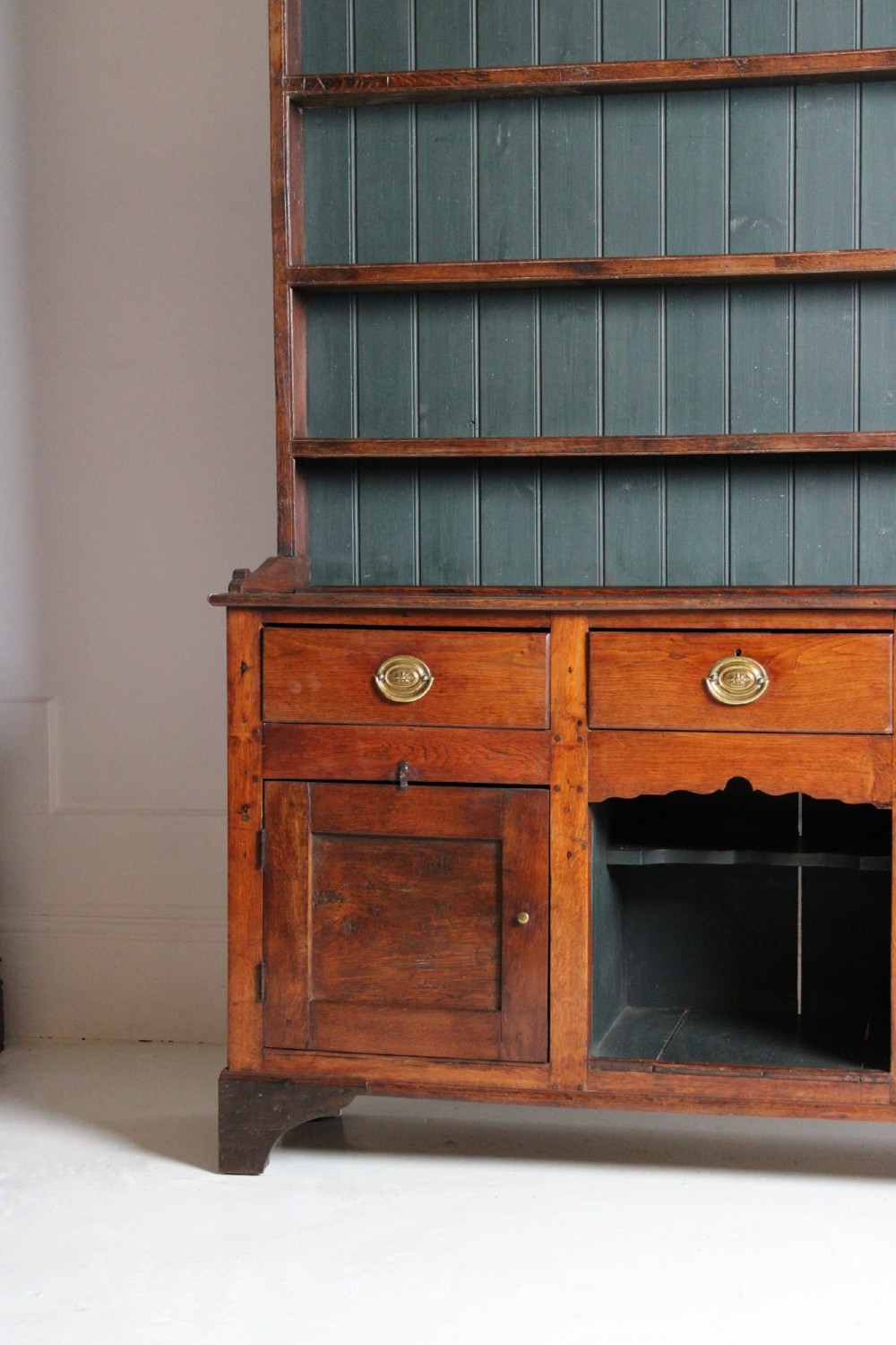 George III country dog kennel dresser in oak View IX