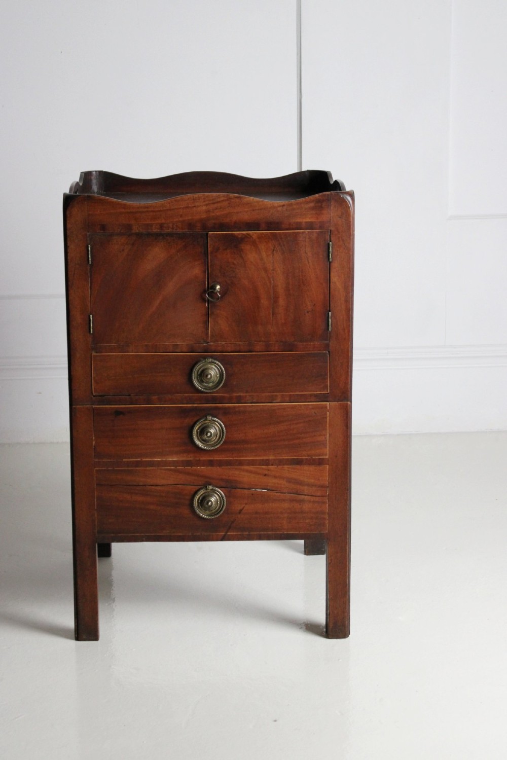 George III Pot cupboard night stand