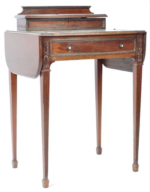 James Scholbred & Co Ladies No Heir De Jour of Small Proportions