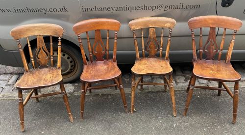 Set of Four Elm and Beech Country Kitchen Chairs