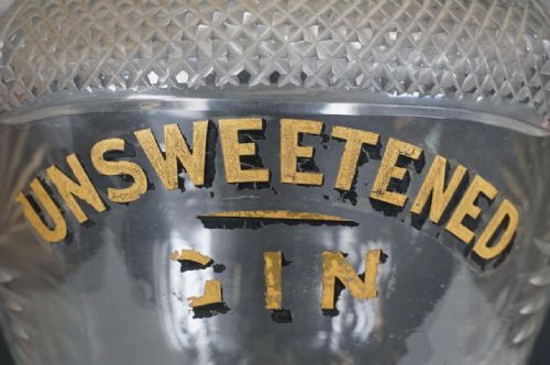 C19TH CUT GLASS UNSWEETENED GIN DISPENSER - ADDITIONAL PHOTO 1