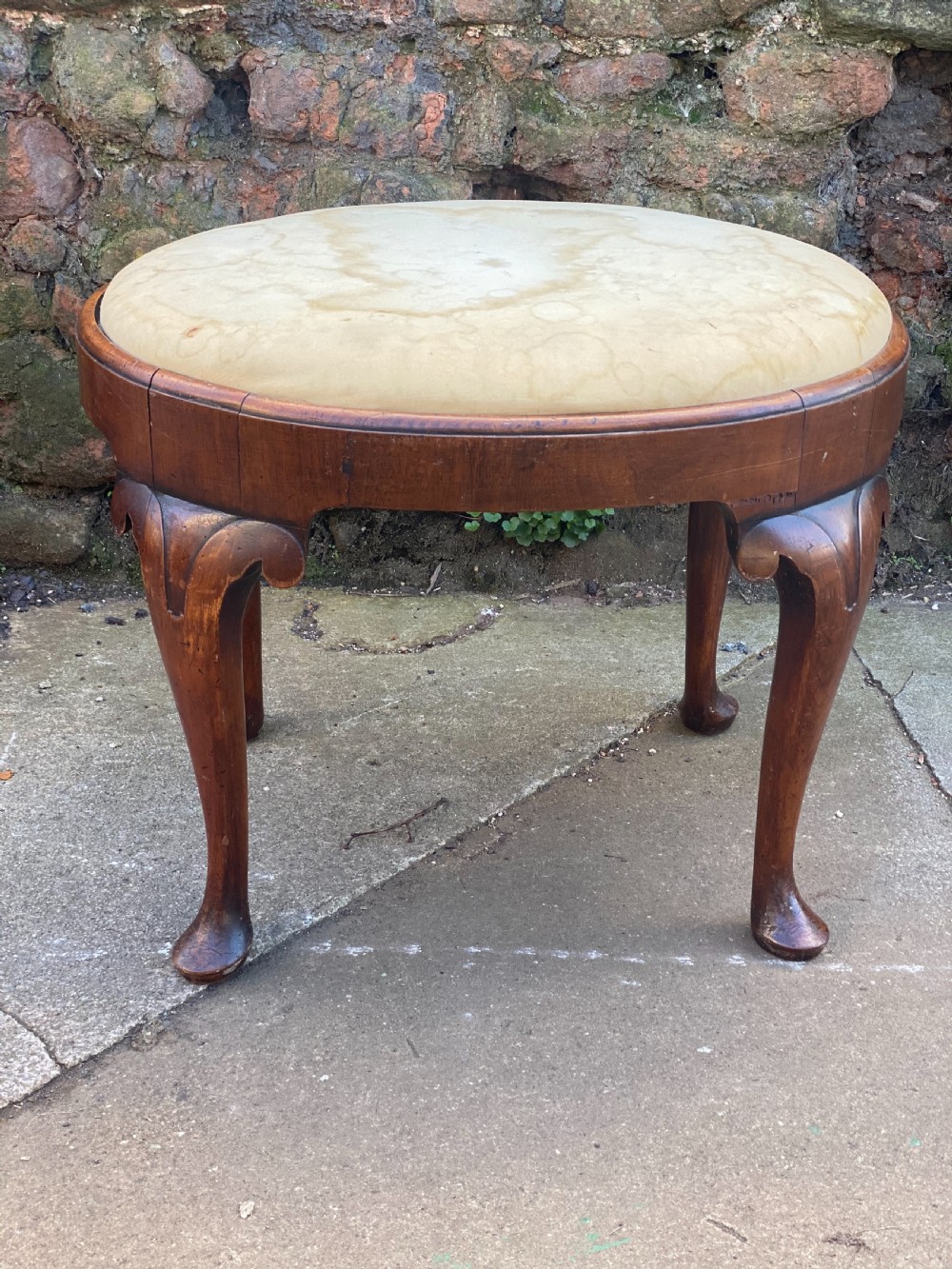 George I walnut oval stool