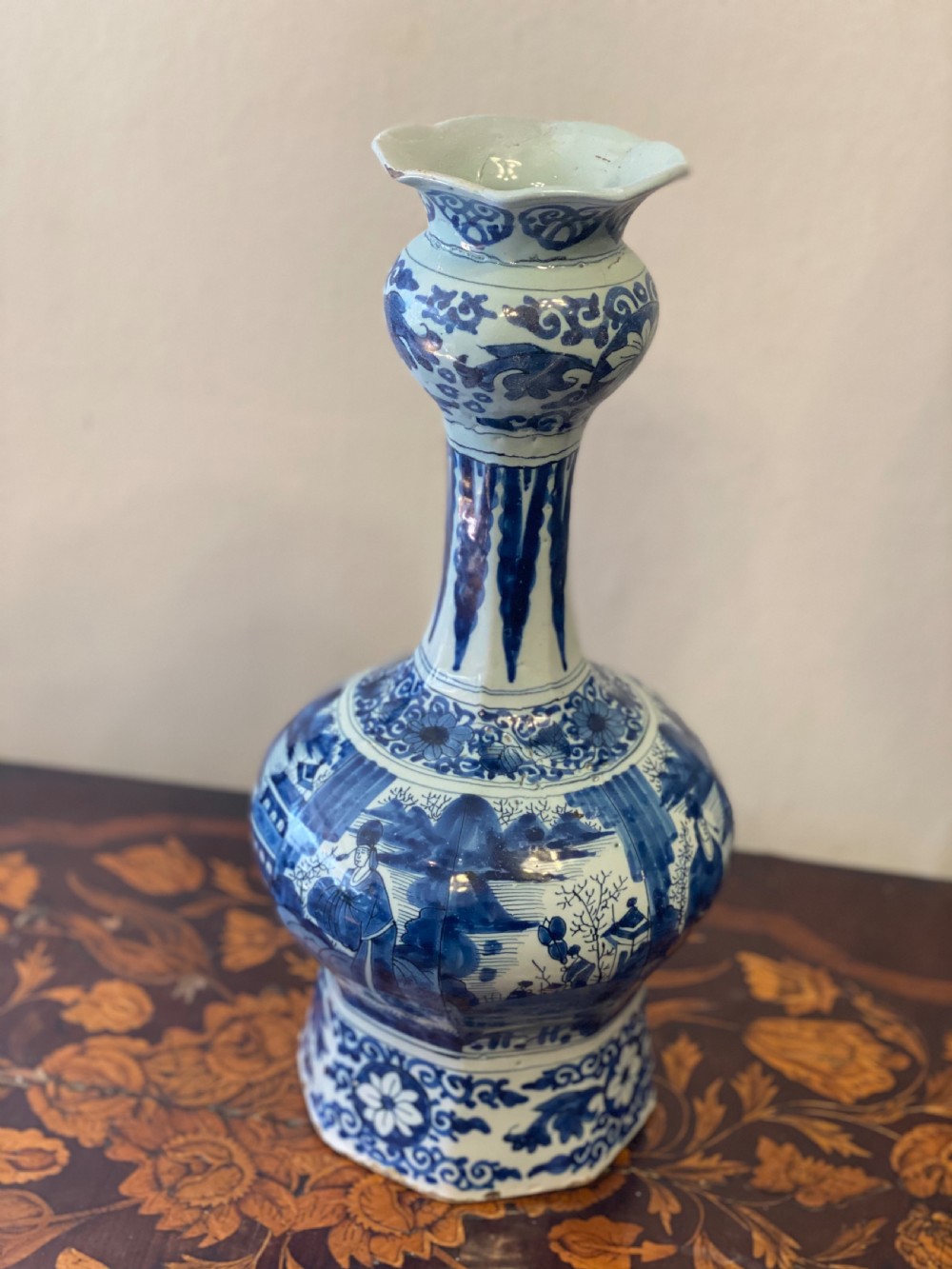 C18th large delft vase  View III
