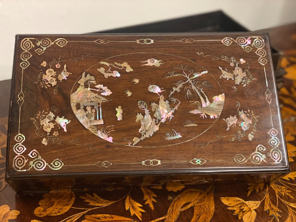 Chinese inlaid Huanghuali wood inlaid box  View VII