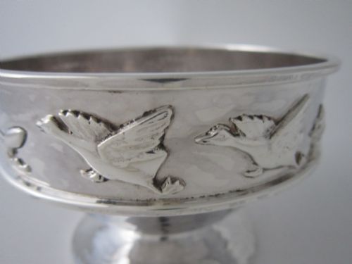 ARTS AND CRAFTS STERLING SILVER BOWL - ADDITIONAL PHOTO 3