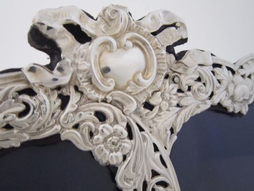 ANTIQUE VICTORIAN STERLING SILVER PHOTOGRAPH FRAME - ADDITIONAL PHOTO 4