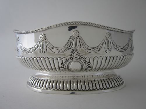 ANTIQUE VICTORIAN STERLING SILVER BOWL - ADDITIONAL PHOTO 1