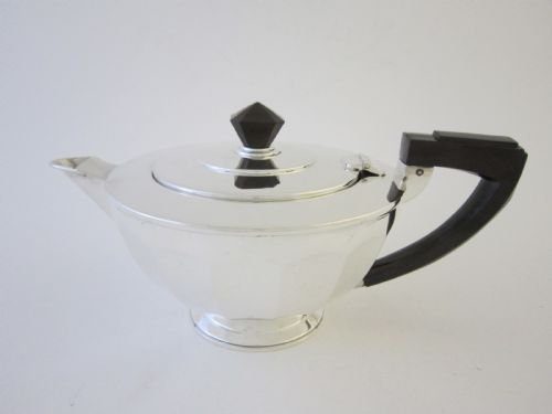 ART DECO GEORGE V STERLING SILVER TEA SET - ADDITIONAL PHOTO 1