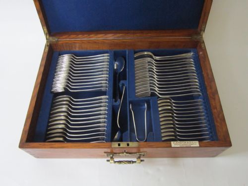 antique victorian sterling silver canteen of rat tail cutlery - CATEGORY: ANTIQUE SILVER - DATED VICTORIAN