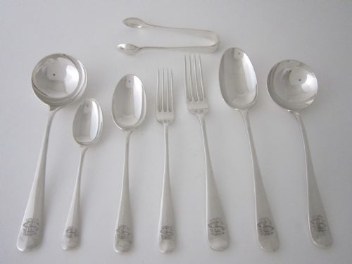 ANTIQUE VICTORIAN STERLING SILVER CANTEEN OF RAT TAIL CUTLERY - ADDITIONAL PHOTO 3