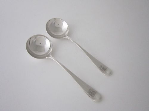 ANTIQUE VICTORIAN STERLING SILVER CANTEEN OF RAT TAIL CUTLERY - ADDITIONAL PHOTO 4