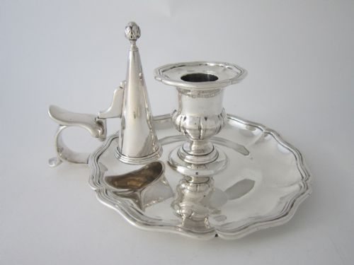 ANTIQUE GEORGE IV STERLING SILVER CHAMBERSTICK BY ROBERT GARRARD - ADDITIONAL PHOTO 1