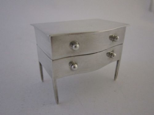 ANTIQUE EDWARDIAN STERLING SILVER STAMP BOX - ADDITIONAL PHOTO 2