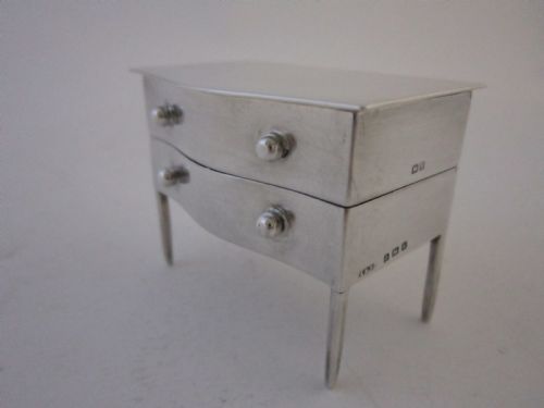 ANTIQUE EDWARDIAN STERLING SILVER STAMP BOX - ADDITIONAL PHOTO 3