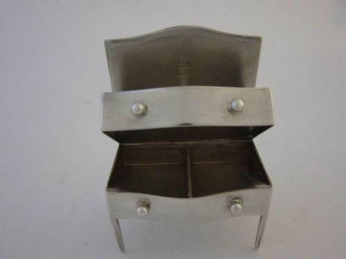 ANTIQUE EDWARDIAN STERLING SILVER STAMP BOX - ADDITIONAL PHOTO 6