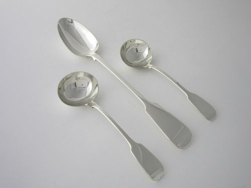 ANTIQUE VICTORIAN STERLING SILVER CANTEEN OF CUTLERY - ADDITIONAL PHOTO 8