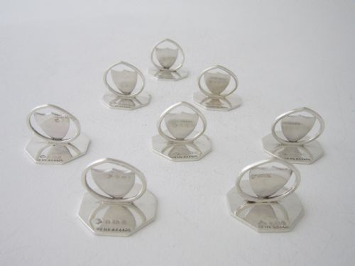 A SET OF EIGHT ANTIQUE EDWARDIAN STERLING SILVER MENUPLACE CARD HOLDERS - ADDITIONAL PHOTO 5