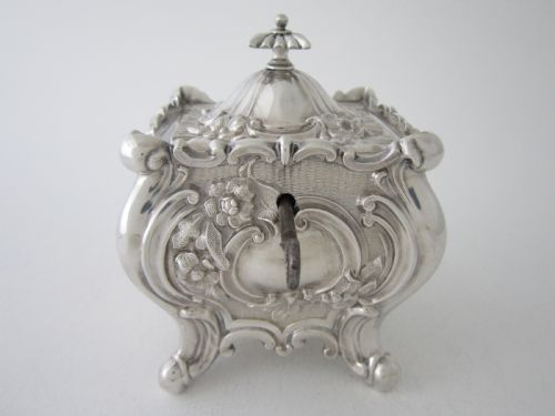 ANTIQUE VICTORIAN STERLING SILVER LOCKING TEA CADDY - ADDITIONAL PHOTO 4