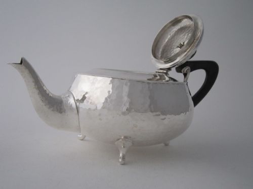ARTS AND CRAFTS STERLING SILVER TEAPOT - ADDITIONAL PHOTO 5