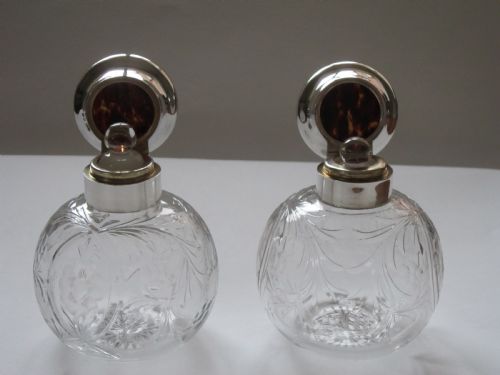 ANTIQUE GEORGE V STERLING SILVER AND GLASS SCENT BOTTLES - ADDITIONAL PHOTO 4