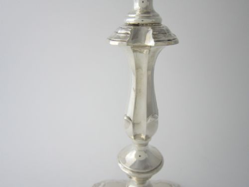SET OF FOUR ANTIQUE GEORGE V STERLING SILVER CANDLESTICKS - ADDITIONAL PHOTO 7