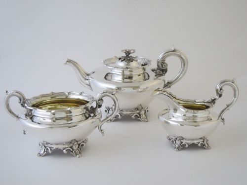 antique william iv sterling silver three piece tea set - CATEGORY: ANTIQUE SILVER - DATED 19TH CENTURY