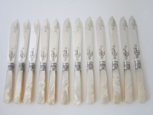 ANTIQUE EDWARDIAN STERLING SILVER AND MOTHER OF PEARL FISH CUTLERY SET - ADDITIONAL PHOTO 4