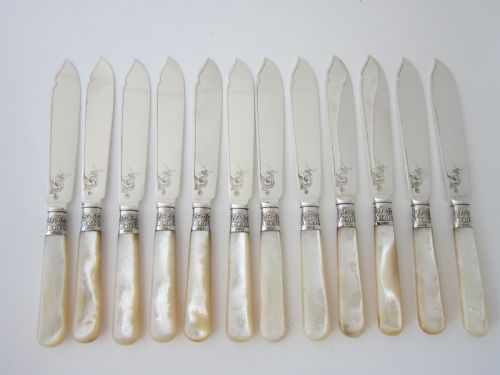 ANTIQUE EDWARDIAN STERLING SILVER AND MOTHER OF PEARL FISH CUTLERY SET - ADDITIONAL PHOTO 6