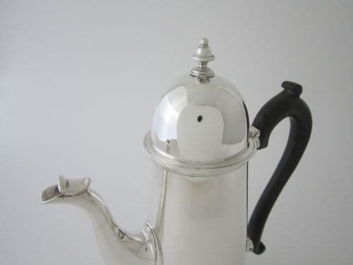 ANTIQUE GEORGE V STERLING SILVER CAFEAULAIT POTS - ADDITIONAL PHOTO 4