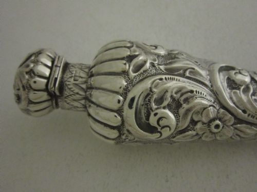 ANTIQUE VICTORIAN STERLING SILVER PERFUME BOTTLE - ADDITIONAL PHOTO 5