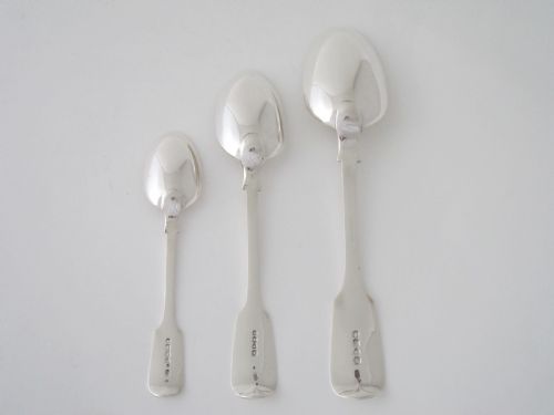 ANTIQUE VICTORIAN STERLING SILVER CANTEEN OF CUTLERY - ADDITIONAL PHOTO 3