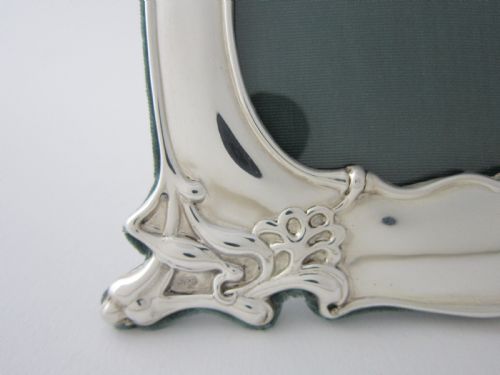 CHESTER ART NOUVEAU STERLING SILVER PHOTOGRAPH FRAME - ADDITIONAL PHOTO 11