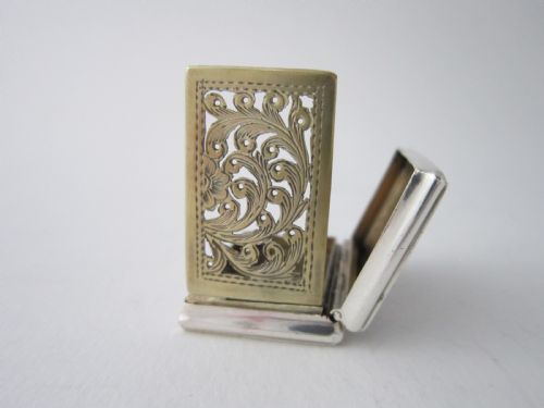 ANTIQUE VICTORIAN STERLING SILVER VINAIGRETTE - ADDITIONAL PHOTO 4
