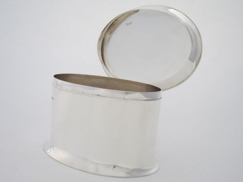 ANTIQUE GEORGE V STERLING SILVER BISCUIT BOX - ADDITIONAL PHOTO 3