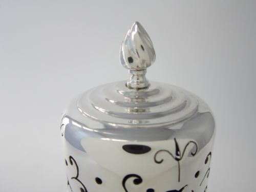 ANTIQUE VICTORIAN STERLING SILVER AND GLASS SUGAR CASTER - ADDITIONAL PHOTO 4