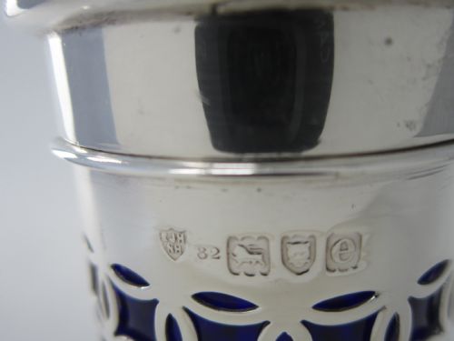 ANTIQUE VICTORIAN STERLING SILVER AND GLASS SUGAR CASTER - ADDITIONAL PHOTO 5