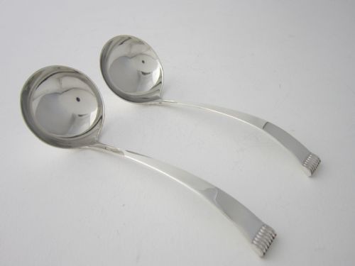ELIZABETH II STERLING SILVER GLAMS PATTERN CANTEEN OF CUTLERY - ADDITIONAL PHOTO 5
