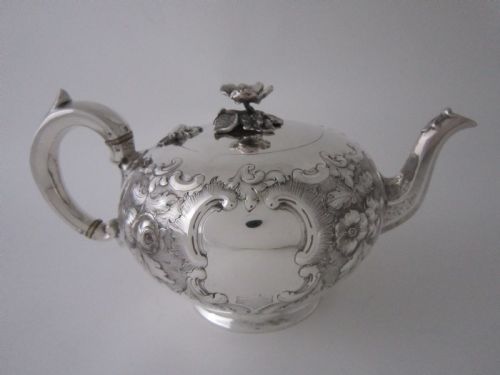EXETER ANTIQUE VICTORIAN STERLING SILVER TEAPOT - ADDITIONAL PHOTO 1