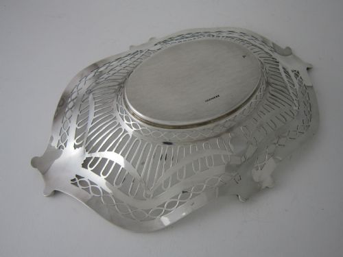 ANTIQUE EDWARDIAN STERLING SILVER COMPORTDISH - ADDITIONAL PHOTO 6