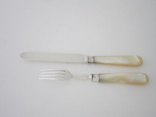 ANTIQUE VICTORIAN STERLING SILVER MOTHER OF PEARL DESSERT CUTLERY SET - ADDITIONAL PHOTO 3