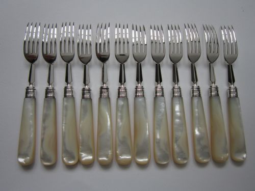 ANTIQUE VICTORIAN STERLING SILVER MOTHER OF PEARL DESSERT CUTLERY SET - ADDITIONAL PHOTO 7