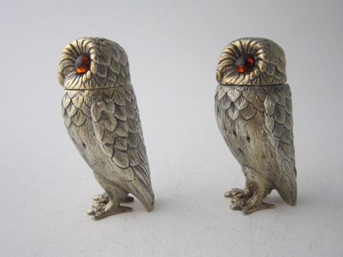 TIFFANY ELIZABETH II CAST STERLING SILVER OWL SALT PEPPER SHAKERS - ADDITIONAL PHOTO 1
