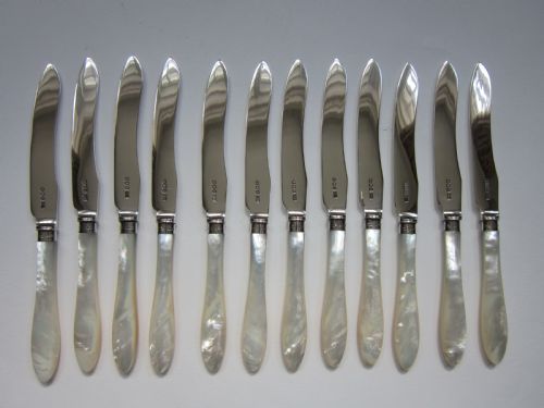 ANTIQUE GEORGE V STERLING SILVER MOTHEROFPEARL CUTLERY SET - ADDITIONAL PHOTO 9
