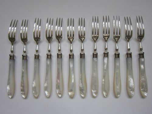 ANTIQUE GEORGE V STERLING SILVER MOTHEROFPEARL CUTLERY SET - ADDITIONAL PHOTO 12