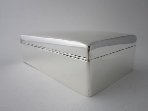ANTIQUE VICTORIAN STERLING SILVER CIGAR BOX - ADDITIONAL PHOTO 5