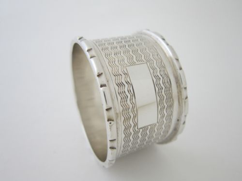 ANTIQUE GEORGE VI STERLING SILVER NAPKIN RINGS 1939 - ADDITIONAL PHOTO 5